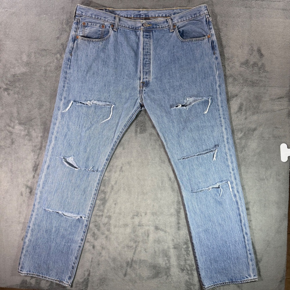 Levis 501 Original Fit Mens 42x32 Distressed Light Wash Blue Denim Jeans 42x31